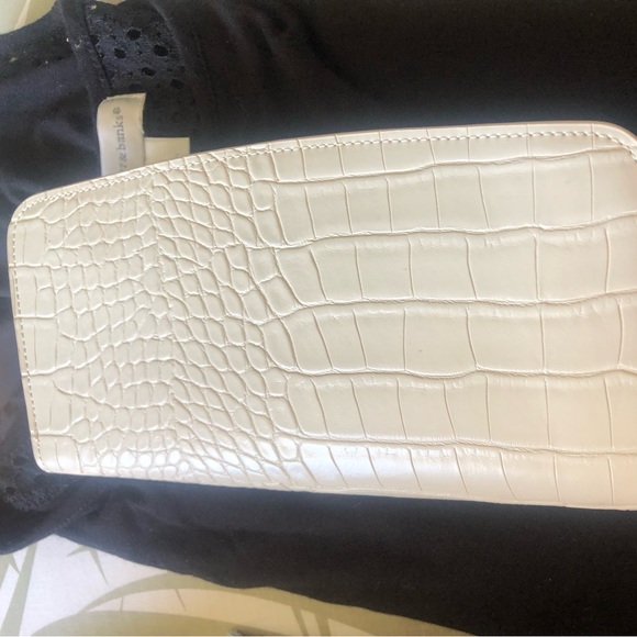 Cream color wallet card and cash carrier - Picture 1 of 2